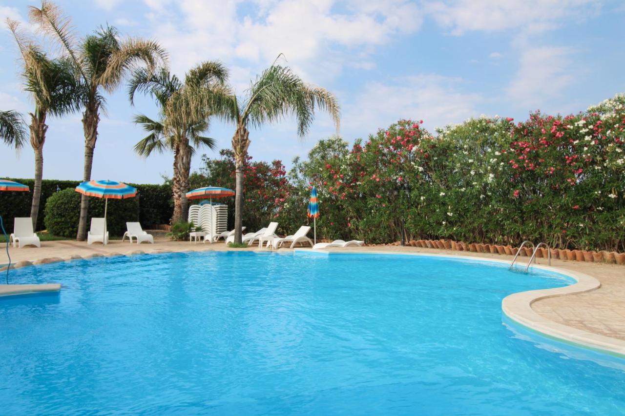 Il Geranio - Resort & Suites Acquedolci Exterior photo